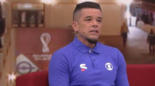 1677826940618089735.jpg AA15mRev.jpg