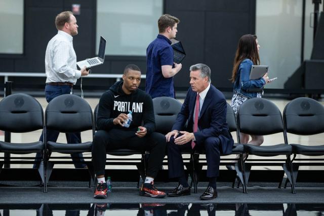 1636294735219098517.jpg DgRQQ-kU0AAxdvP.jpg